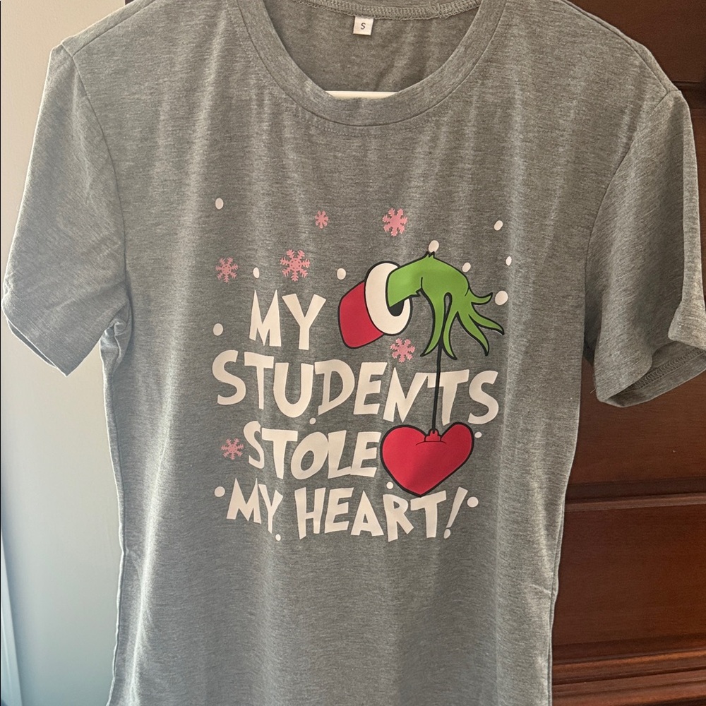 ❤️ ❤️ Grinch T-Shirt ❤️ ❤️